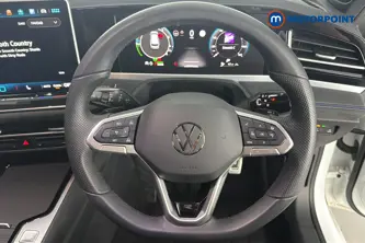 Volkswagen Passat R-Line Automatic Petrol Plug-In Hybrid Estate - Stock Number (1669019) - 2nd supplementary image