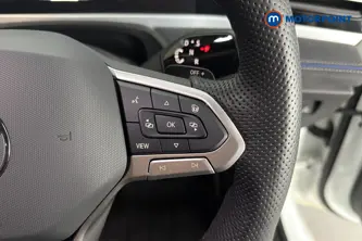 Volkswagen Passat R-Line Automatic Petrol Plug-In Hybrid Estate - Stock Number (1669019) - 3rd supplementary image