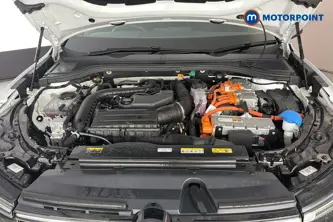 Volkswagen Passat R-Line Automatic Petrol Plug-In Hybrid Estate - Stock Number (1669019) - 48th supplementary image