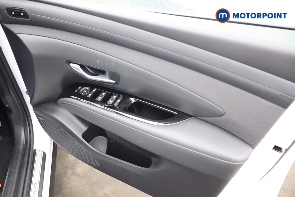 Hyundai Tucson Ultimate Automatic Petrol Plug-In Hybrid SUV - Stock Number (1669051) - 18th supplementary image