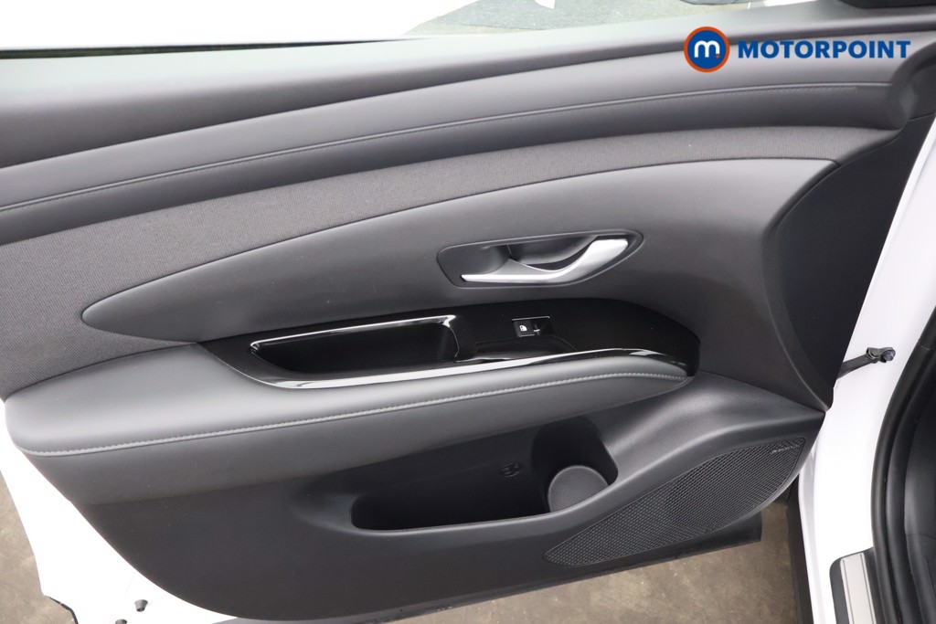 Hyundai Tucson Ultimate Automatic Petrol Plug-In Hybrid SUV - Stock Number (1669051) - 32nd supplementary image