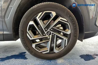Hyundai Tucson Ultimate Automatic Petrol Plug-In Hybrid SUV - Stock Number (1669064) - 47th supplementary image