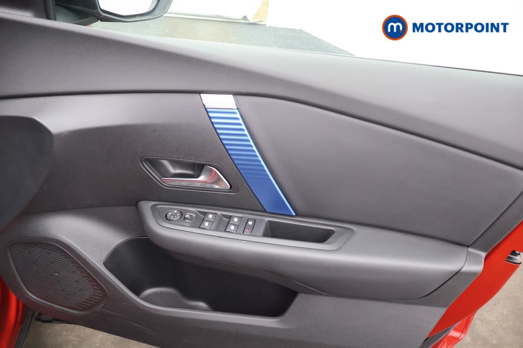 Citroen C4 Shine Plus Automatic Electric Hatchback - Stock Number (1669184) - 18th supplementary image