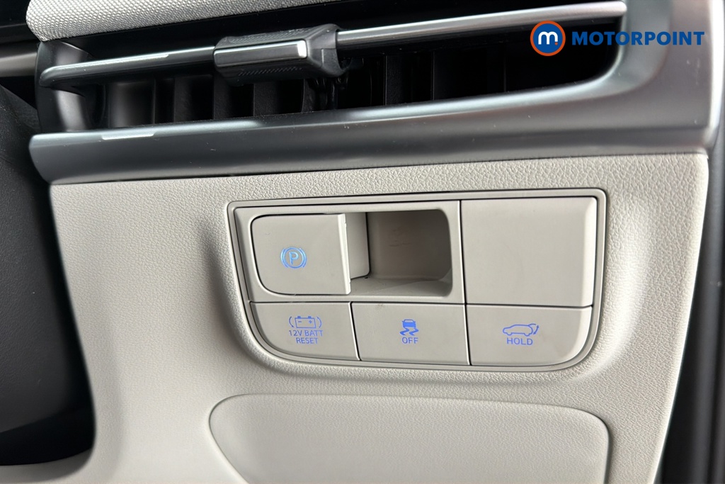 Hyundai Tucson Ultimate Automatic Petrol-Electric Hybrid SUV - Stock Number (1669294) - 11th supplementary image