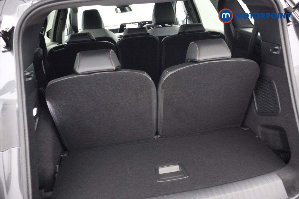 Peugeot 5008 Allure Premium Automatic Petrol SUV - Stock Number (1669330) - 23rd supplementary image