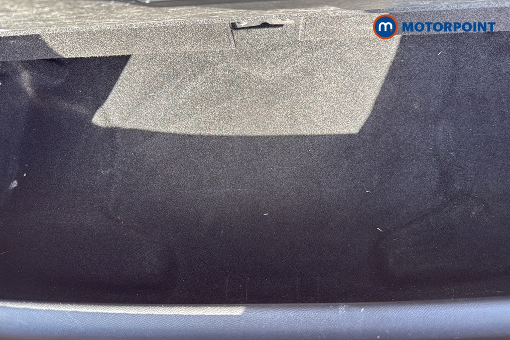 Peugeot 5008 Allure Premium Automatic Petrol SUV - Stock Number (1669391) - 33rd supplementary image