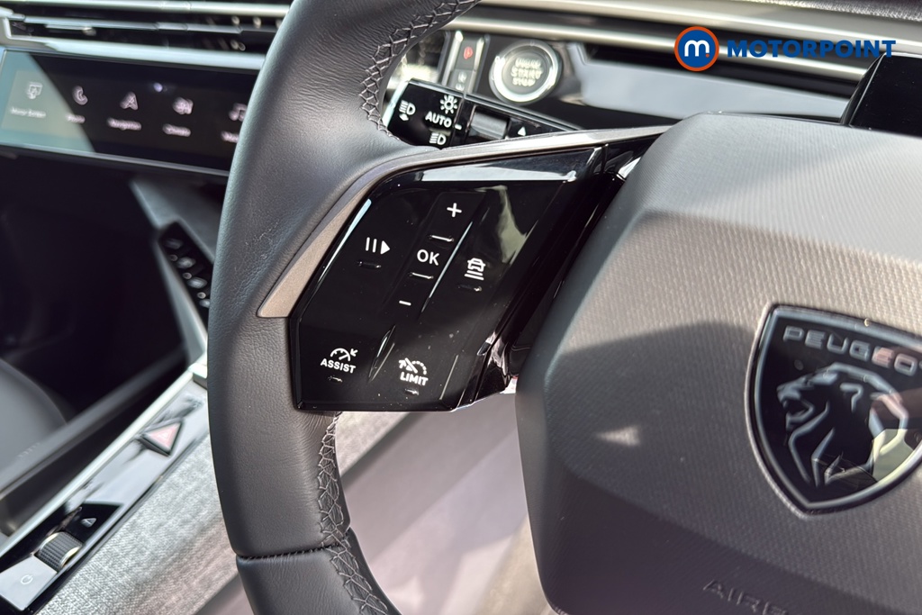 Peugeot 5008 Allure Premium Automatic Petrol SUV - Stock Number (1669422) - 4th supplementary image