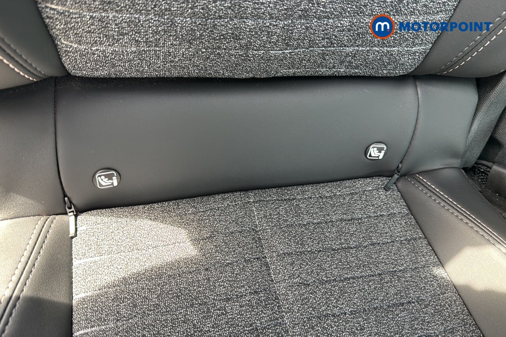 Peugeot 5008 Allure Premium Automatic Petrol SUV - Stock Number (1669422) - 27th supplementary image