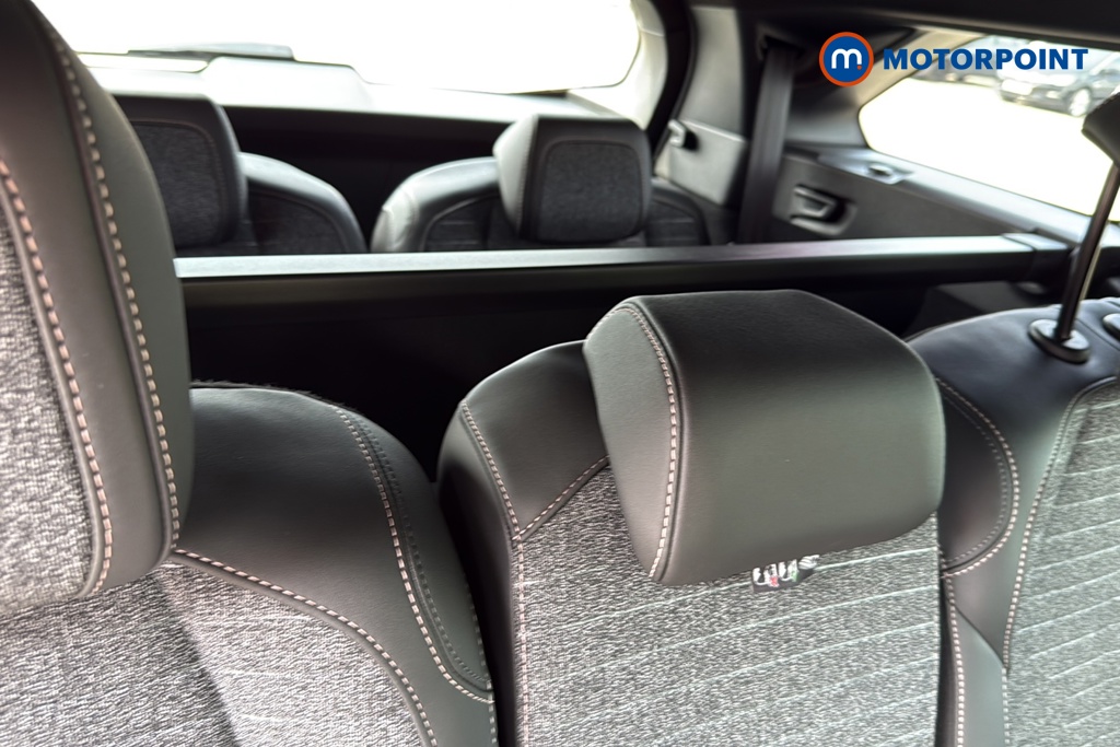Peugeot 5008 Allure Premium Automatic Petrol SUV - Stock Number (1669422) - 29th supplementary image