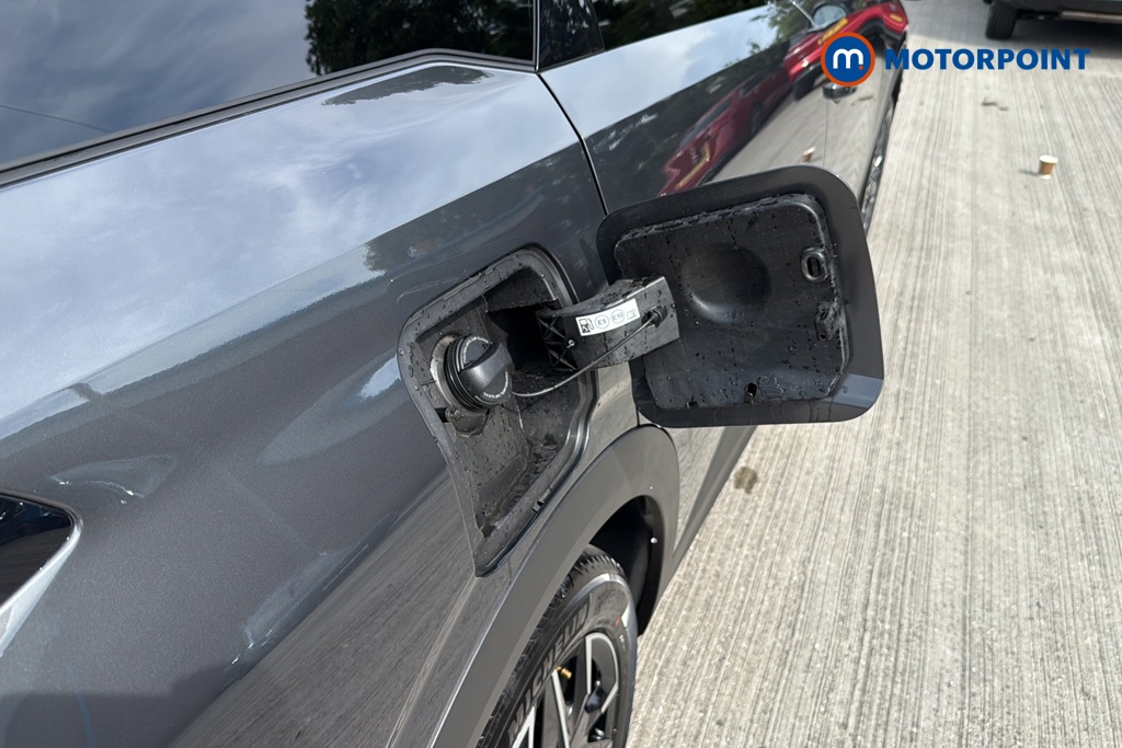 Peugeot 5008 Allure Premium Automatic Petrol SUV - Stock Number (1669422) - 41st supplementary image