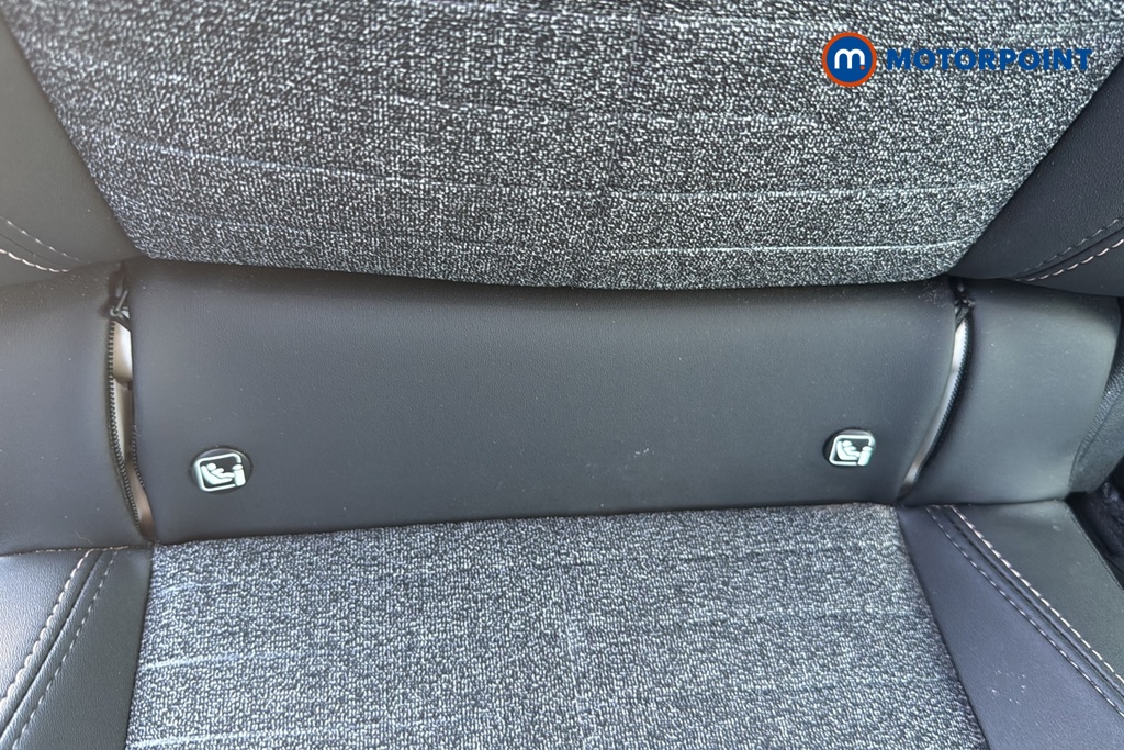 Peugeot 5008 Allure Premium Automatic Petrol SUV - Stock Number (1669445) - 27th supplementary image