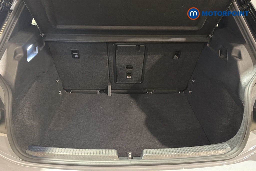Volkswagen Id.3 PRO Automatic Electric Hatchback - Stock Number (1669491) - 30th supplementary image