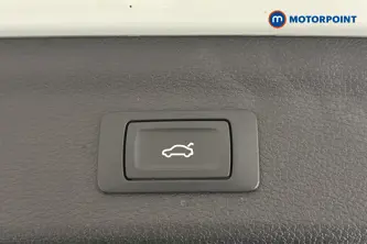 Audi Q3 S Line Automatic Petrol SUV - Stock Number (1669601) - 35th supplementary image