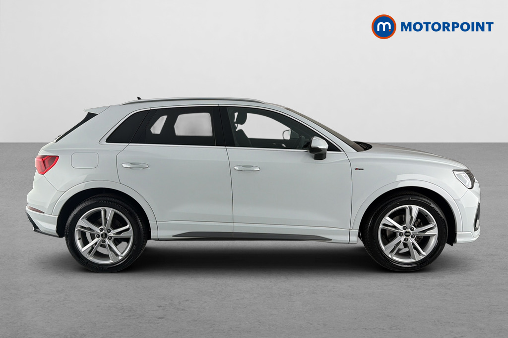 Audi Q3 S Line Automatic Petrol SUV - Stock Number (1669601) - Passenger side