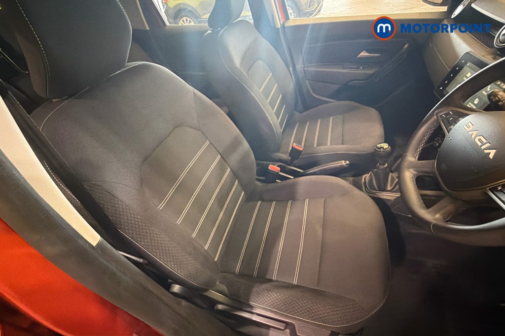 Dacia Duster Expression Manual Petrol SUV - Stock Number (1629172) - 22nd supplementary image
