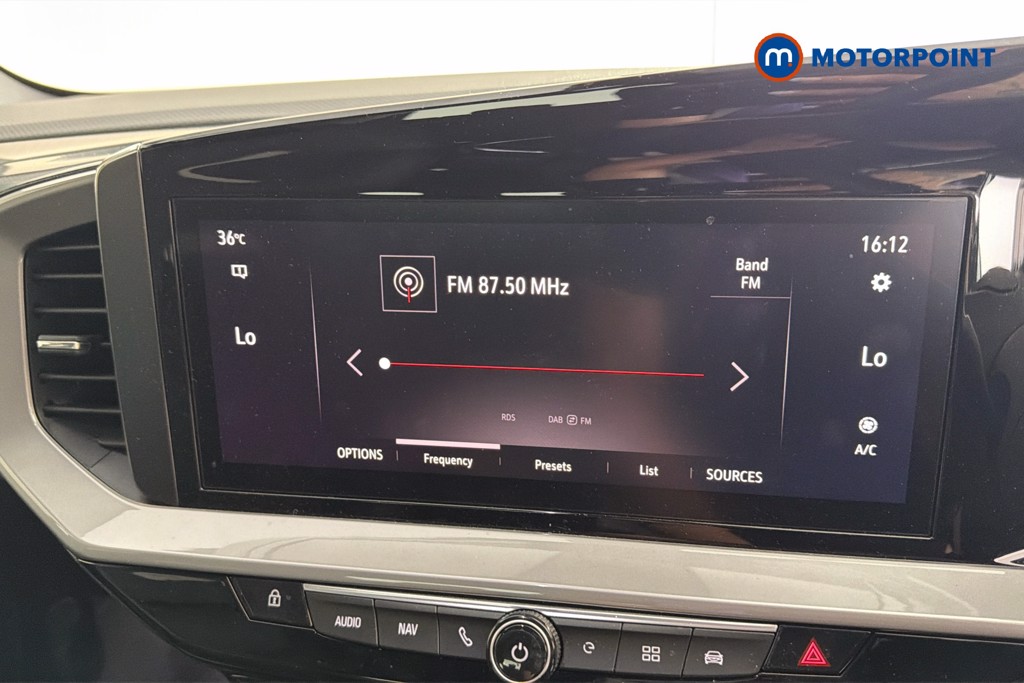 Vauxhall Mokka Ultimate Automatic Electric SUV - Stock Number (1643483) - 9th supplementary image