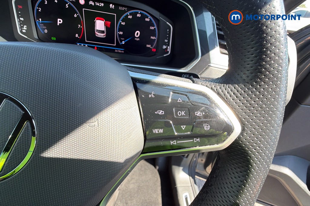 Volkswagen Tiguan R-Line Automatic Petrol SUV - Stock Number (1645662) - 4th supplementary image
