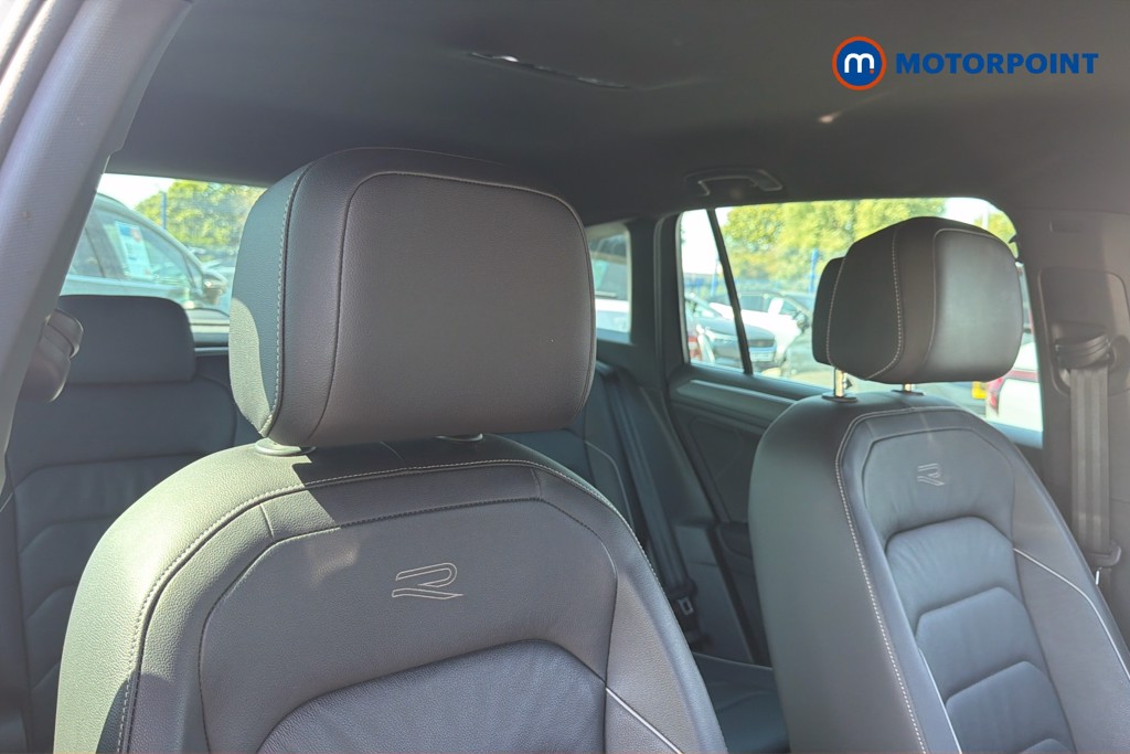 Volkswagen Tiguan R-Line Automatic Petrol SUV - Stock Number (1645662) - 23rd supplementary image