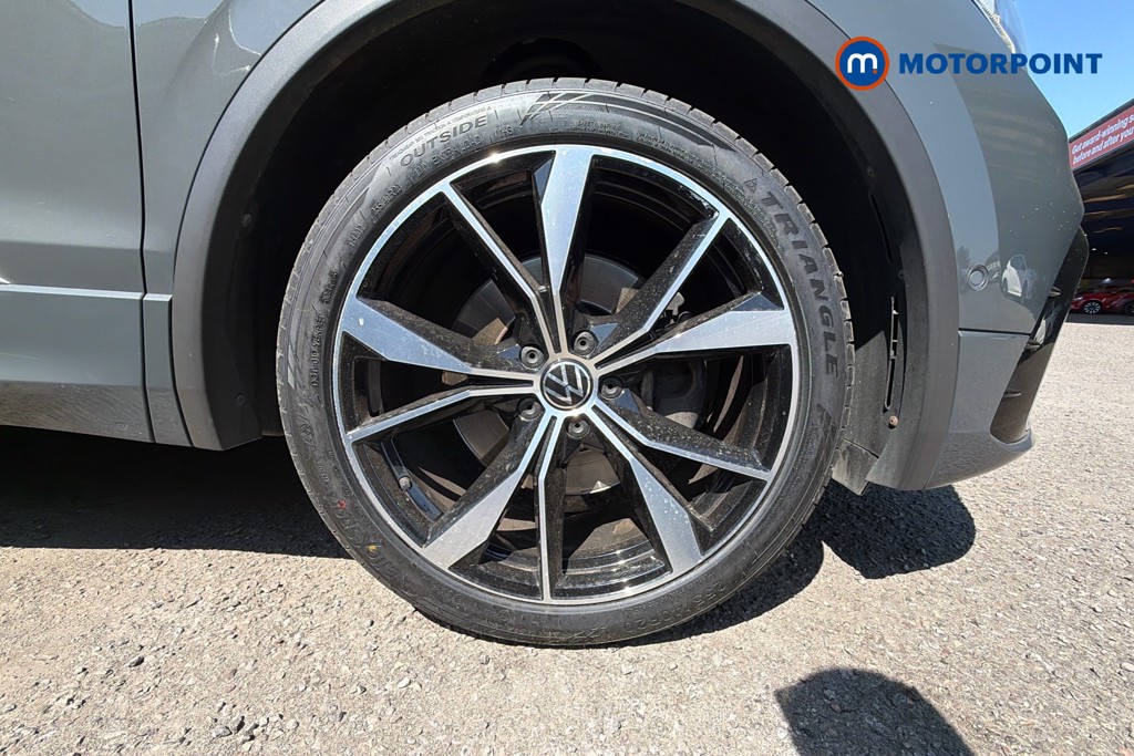 Volkswagen Tiguan R-Line Automatic Petrol SUV - Stock Number (1645662) - 50th supplementary image