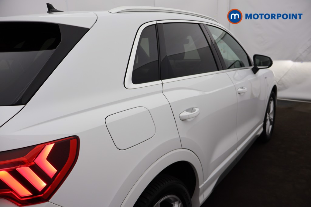 Audi Q3 S Line Automatic Petrol SUV - Stock Number (1649360) - 32nd supplementary image