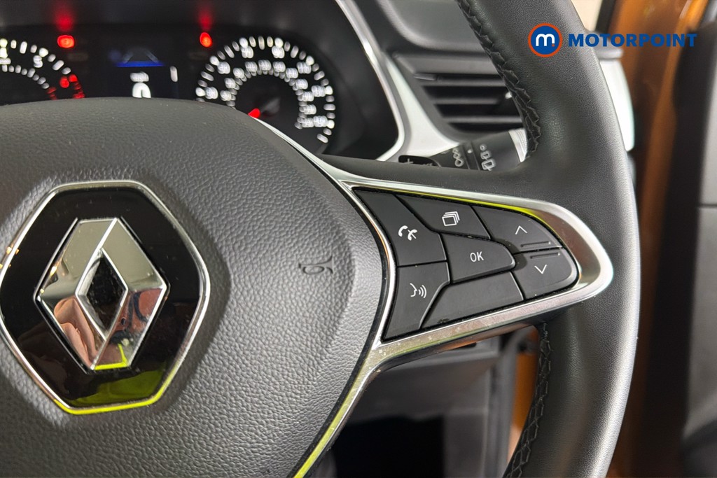 Renault Captur Iconic Automatic Petrol SUV - Stock Number (1650604) - 4th supplementary image