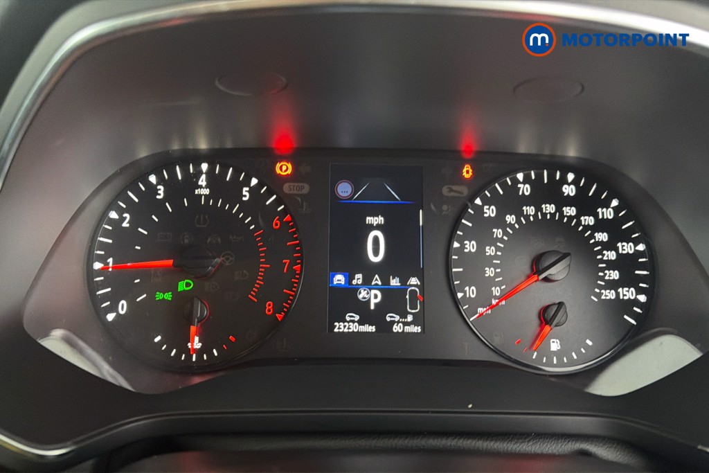 Renault Captur Iconic Automatic Petrol SUV - Stock Number (1650604) - 8th supplementary image