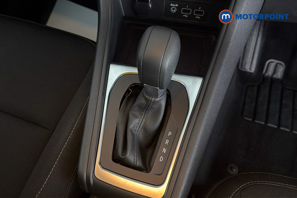 Renault Captur Iconic Automatic Petrol SUV - Stock Number (1650604) - 15th supplementary image