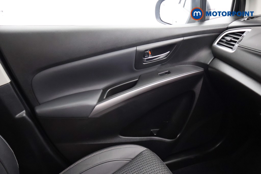 Suzuki S-Cross Ultra Manual Petrol SUV - Stock Number (1651196) - 16th supplementary image