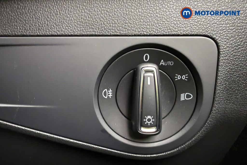 Volkswagen Tiguan Life Manual Petrol SUV - Stock Number (1652051) - 17th supplementary image