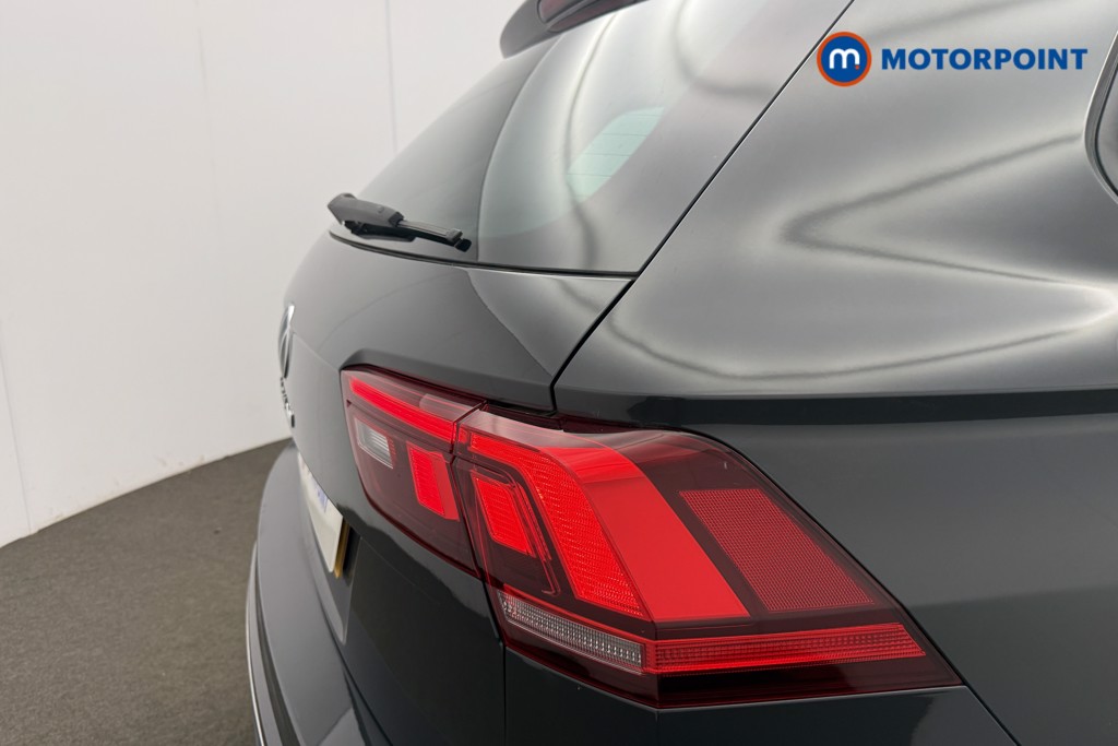 Volkswagen Tiguan Life Manual Petrol SUV - Stock Number (1652051) - 28th supplementary image