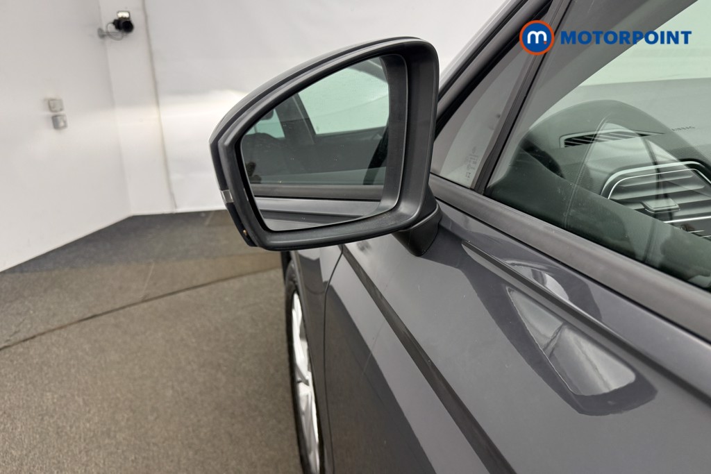 Volkswagen Tiguan Life Manual Petrol SUV - Stock Number (1652051) - 31st supplementary image