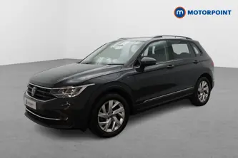 Volkswagen Tiguan Life Manual Petrol SUV - Stock Number (1652051) - Passenger side front corner