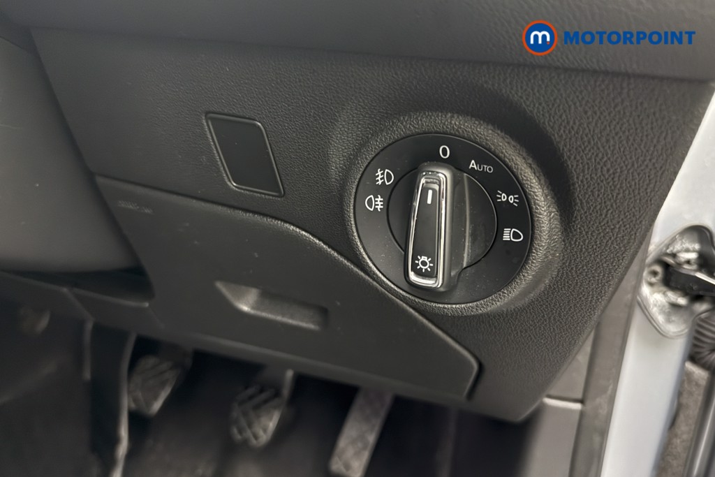 Seat Leon FR Manual Petrol Hatchback - Stock Number (1653503) - 16th supplementary image