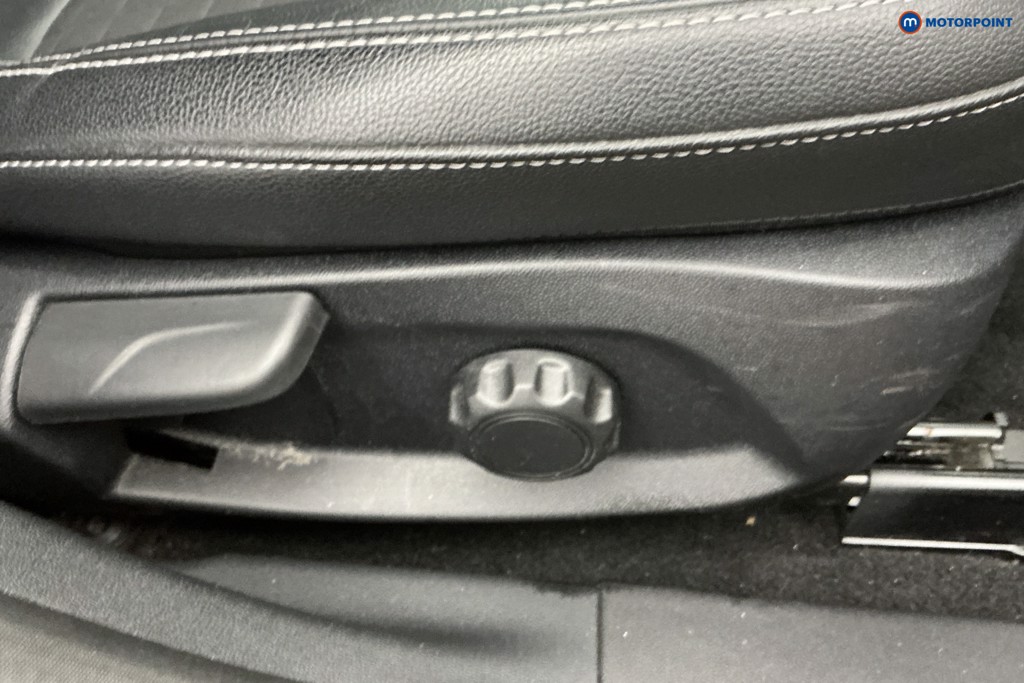 Ford Fiesta Active X Manual Petrol Hatchback - Stock Number (1656231) - 23rd supplementary image
