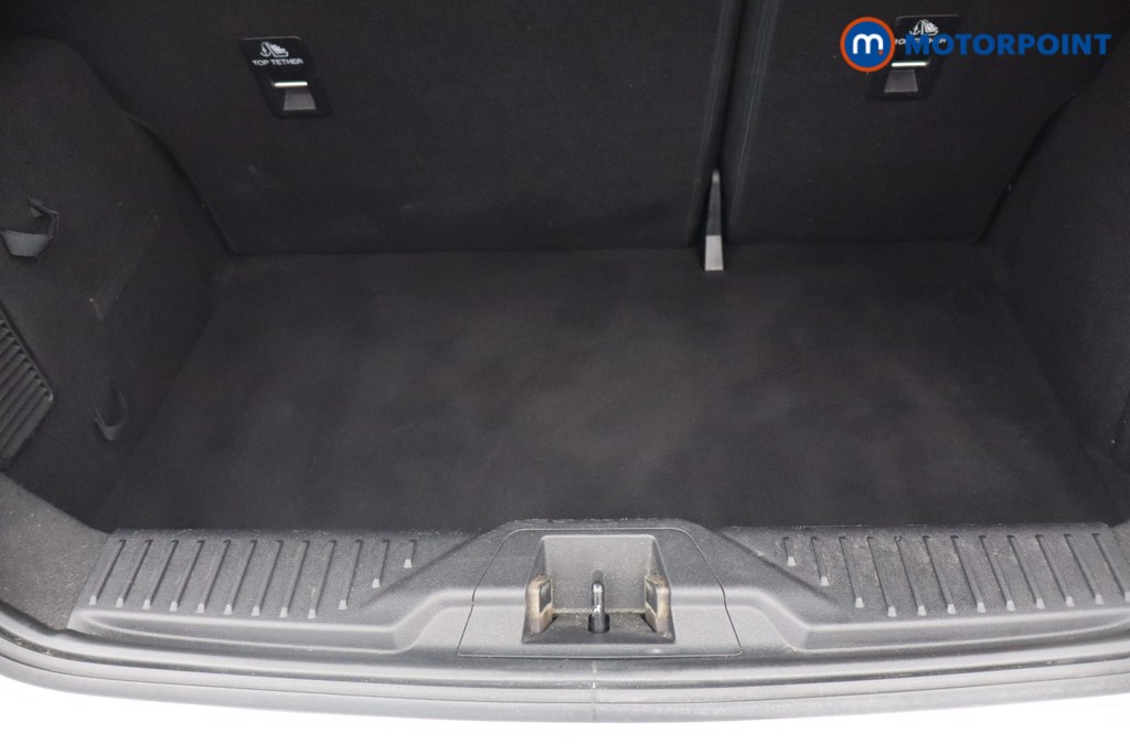 Ford Fiesta Zetec Manual Petrol Hatchback - Stock Number (1656861) - 4th supplementary image