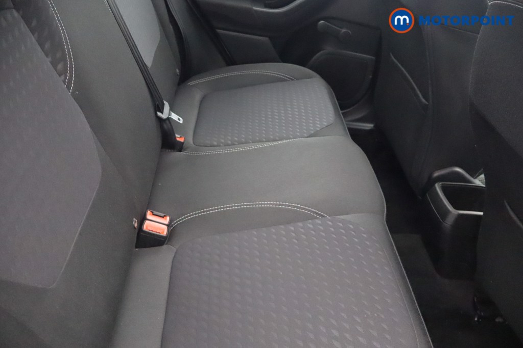 Ford Fiesta Zetec Manual Petrol Hatchback - Stock Number (1656861) - 5th supplementary image