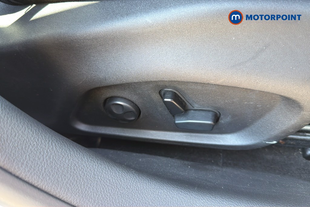 Jeep Compass Limited Manual Diesel SUV - Stock Number (1656980) - 21st supplementary image