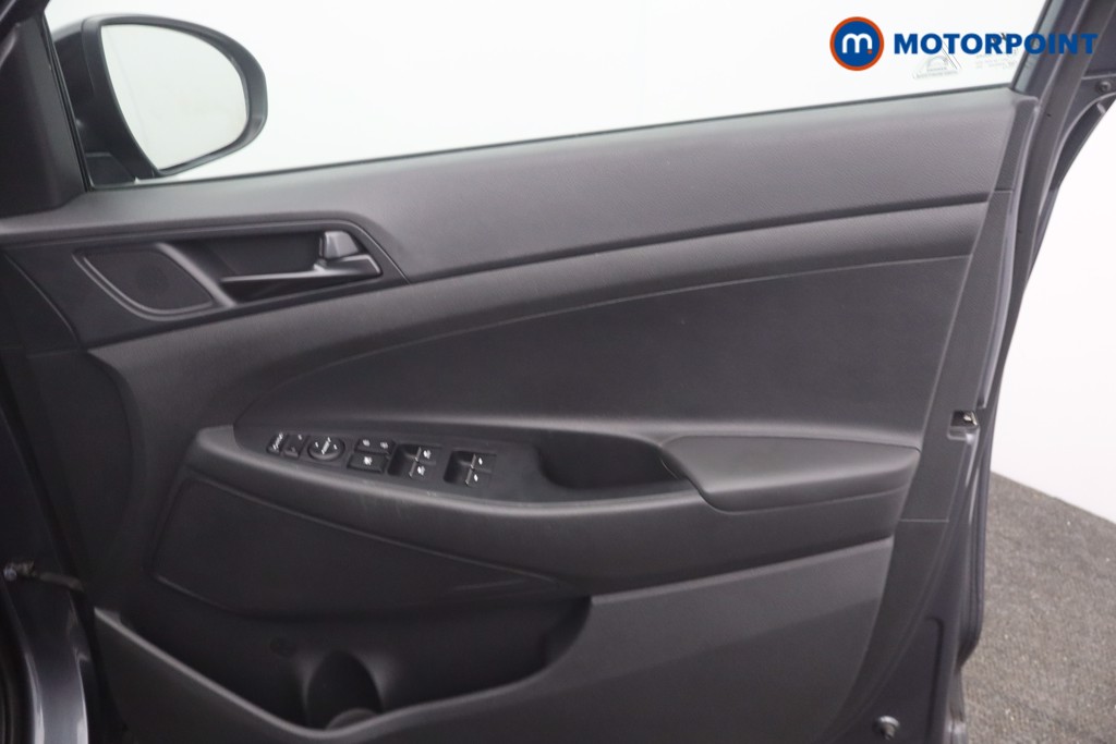 Hyundai Tucson N Line Manual Petrol SUV - Stock Number (1657061) - 9th supplementary image