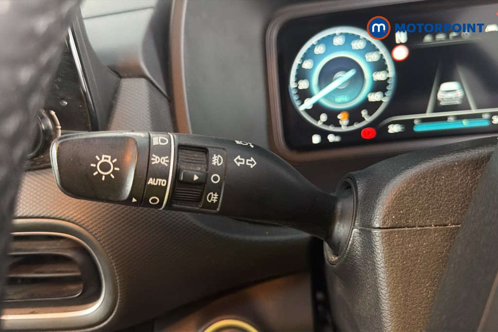 Hyundai Kona Premium Manual Petrol SUV - Stock Number (1657162) - 6th supplementary image