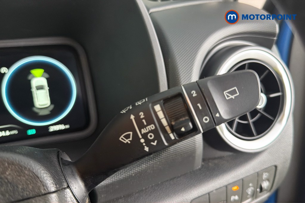 Hyundai Kona Premium Manual Petrol SUV - Stock Number (1657162) - 7th supplementary image
