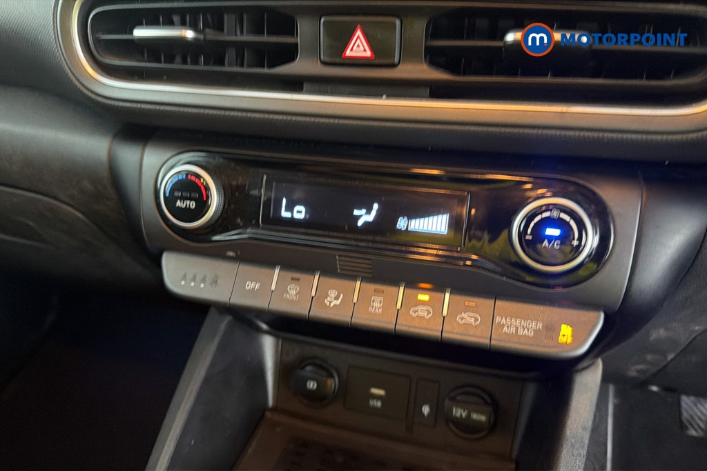 Hyundai Kona Premium Manual Petrol SUV - Stock Number (1657162) - 12th supplementary image