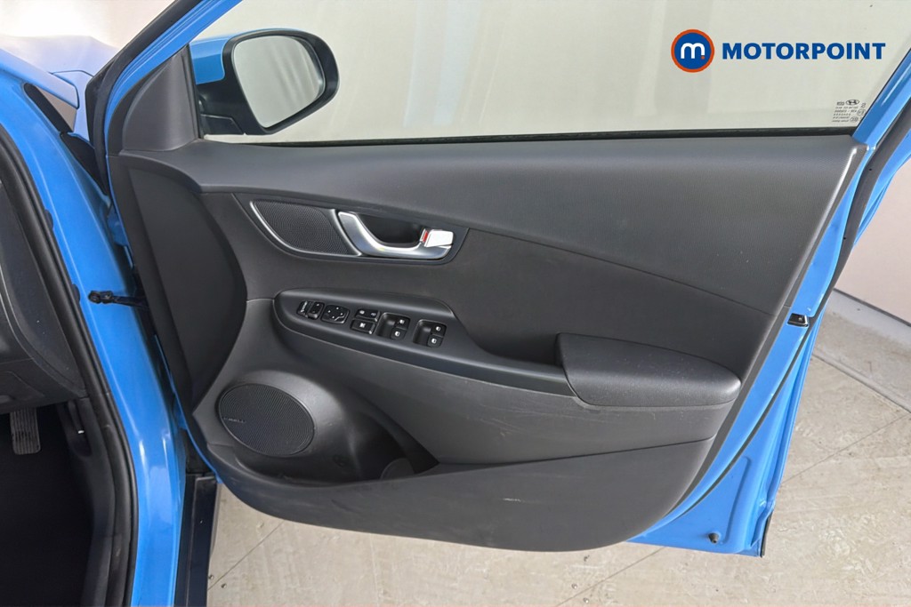 Hyundai Kona Premium Manual Petrol SUV - Stock Number (1657162) - 19th supplementary image