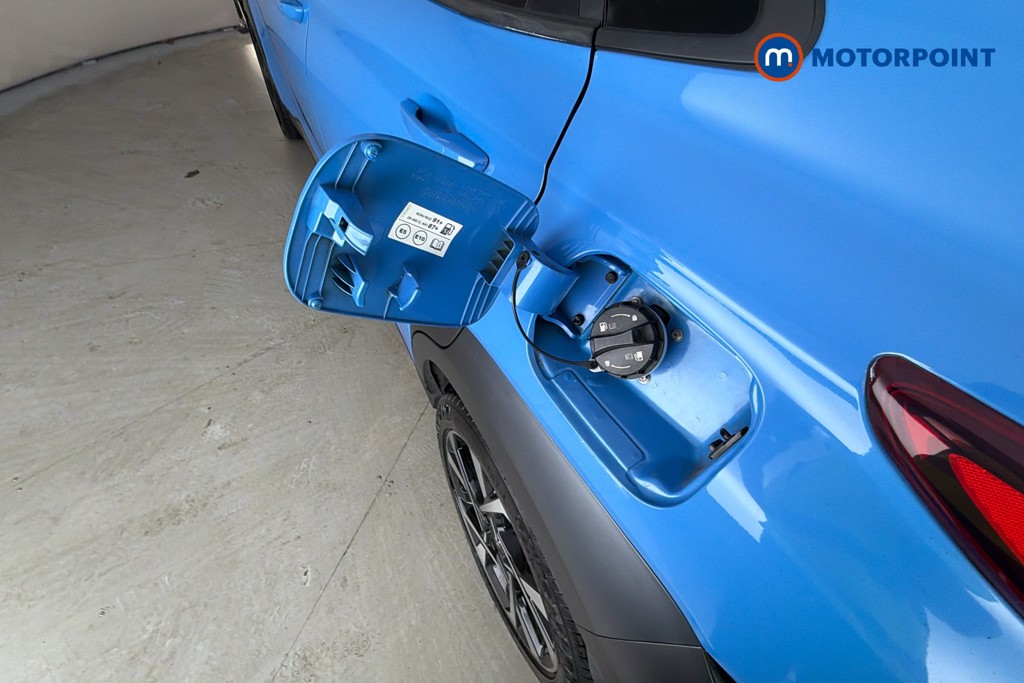 Hyundai Kona Premium Manual Petrol SUV - Stock Number (1657162) - 41st supplementary image
