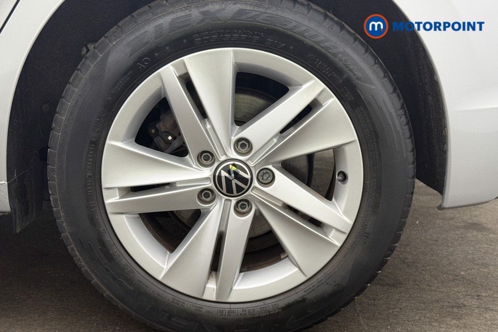 Volkswagen Golf Life Manual Petrol Hatchback - Stock Number (1657804) - 2nd supplementary image