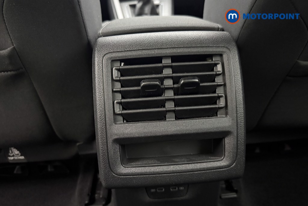 Volkswagen Golf Life Manual Petrol Hatchback - Stock Number (1657804) - 9th supplementary image