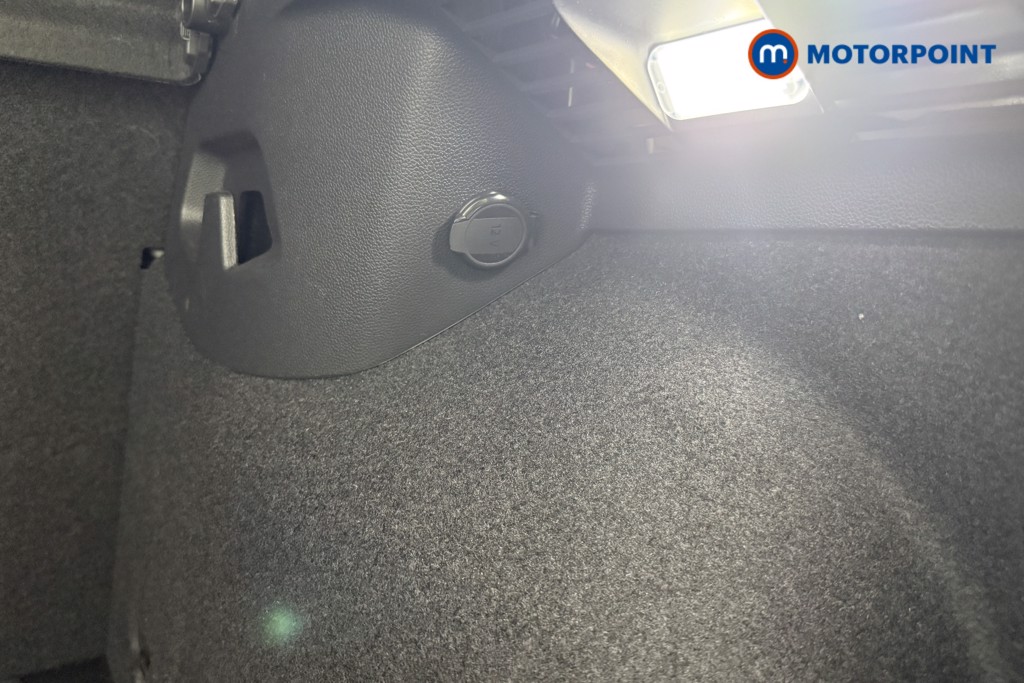 Volkswagen Golf Life Manual Petrol Hatchback - Stock Number (1657804) - 13th supplementary image