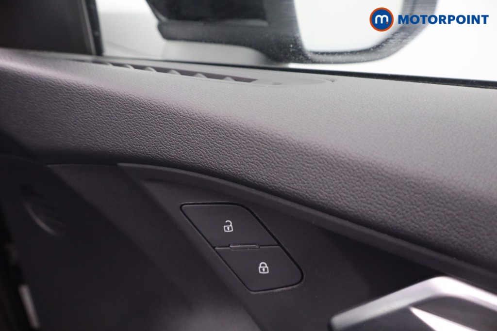 Audi A3 S Line Automatic Petrol Hatchback - Stock Number (1657915) - 9th supplementary image