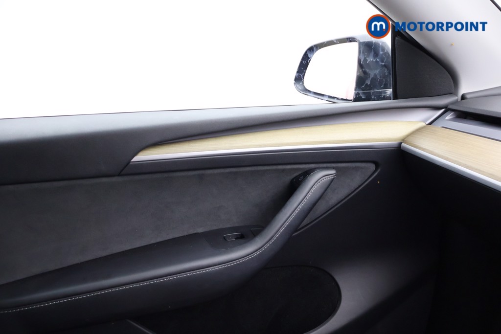 Tesla Model Y Long Range Automatic Electric SUV - Stock Number (1658330) - 10th supplementary image