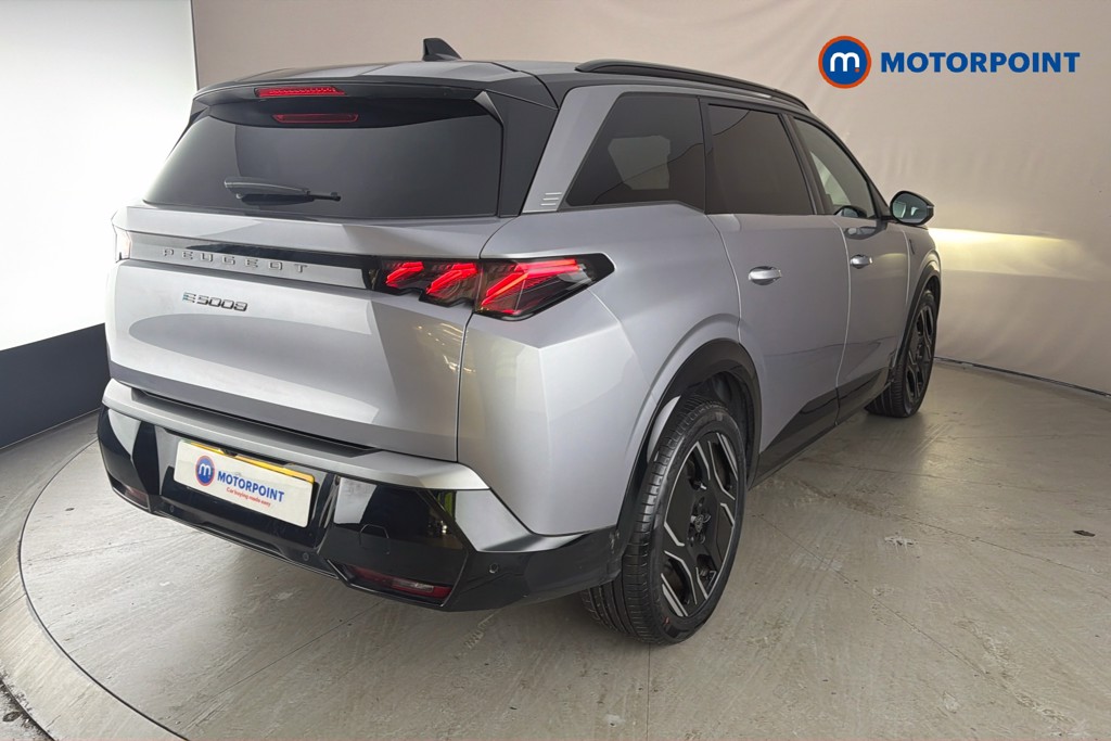 Peugeot 5008 GT Automatic Electric SUV - Stock Number (1658790) - 38th supplementary image