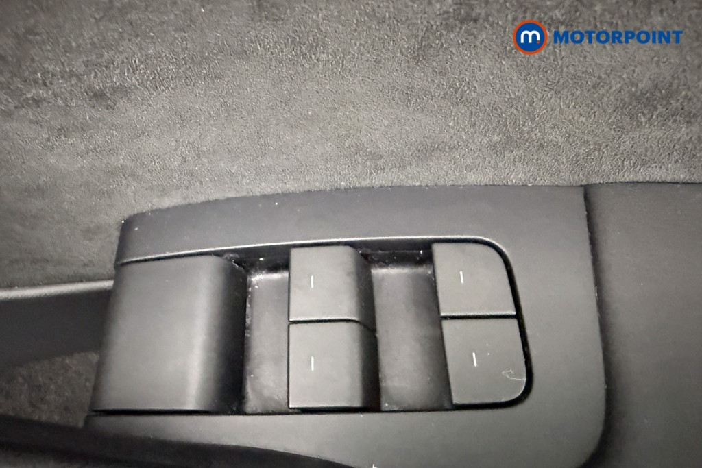 Tesla Model Y Rwd 5Dr Auto Automatic Electric SUV - Stock Number (1659788) - 21st supplementary image